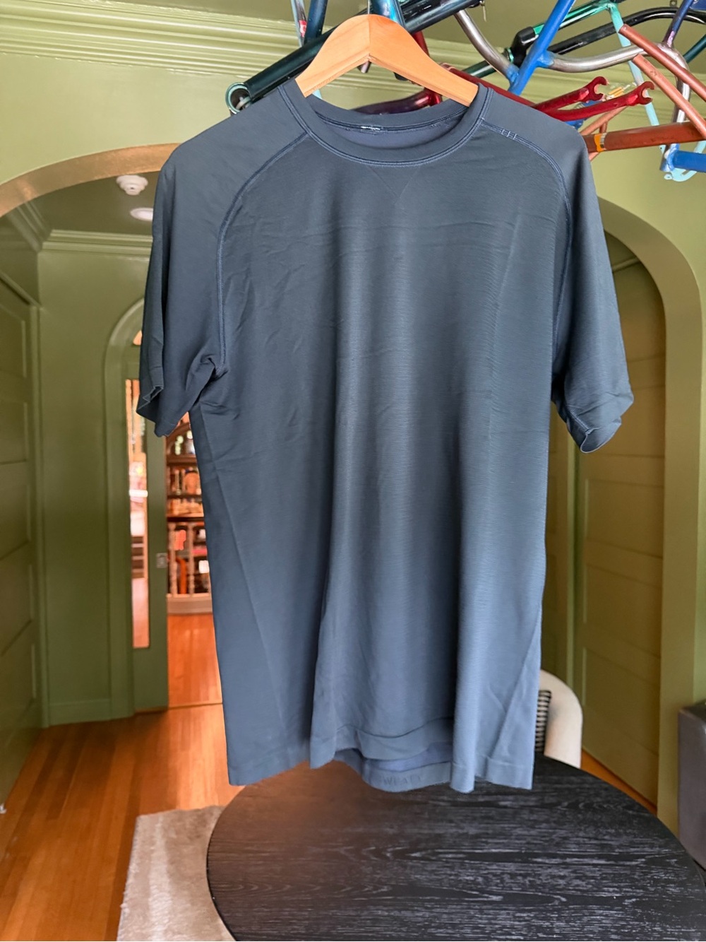 Men's Lululemon Short-Sleeve Performance T-Shirt
